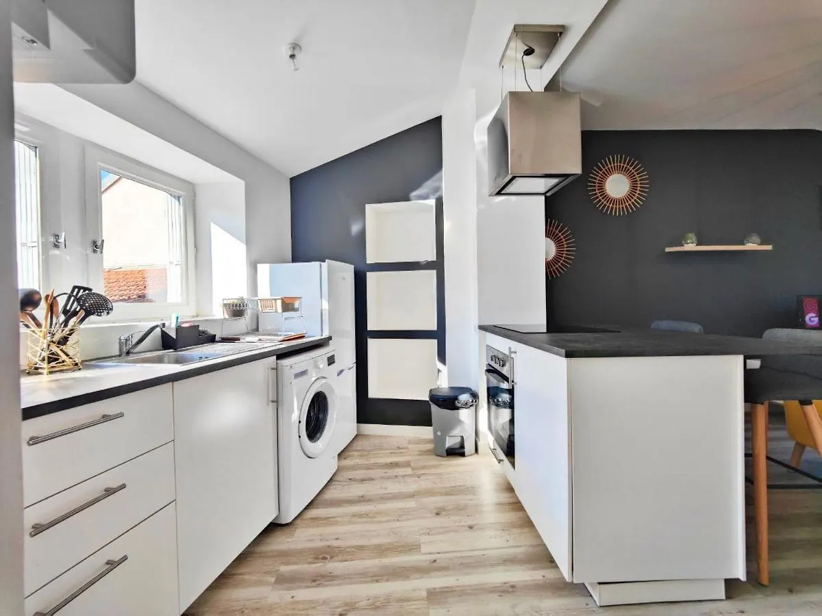 Joli T2 Scandi Riom 0*,